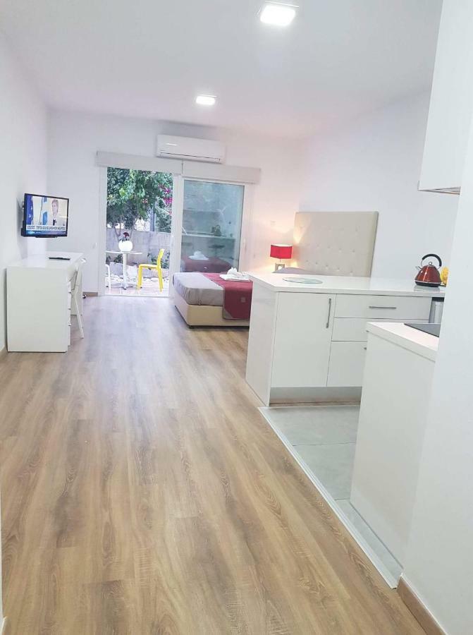 Ground Floor Studio Paphos Ngoại thất bức ảnh